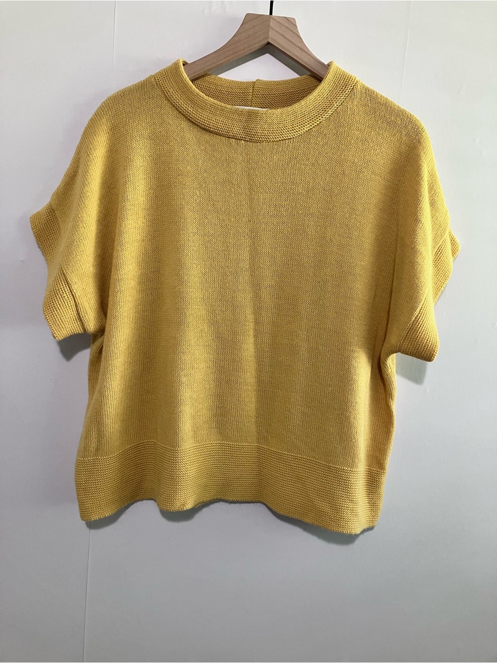 Christopher & Banks Yellow Short Sleeve Sweater SIze Large